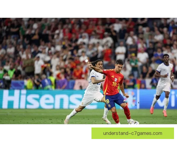 国际足坛巨星转会风云再起引发球迷热议与关注